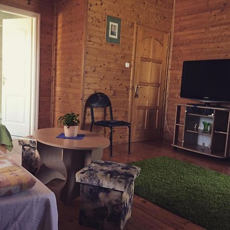 Hubertus Vendeghaz Hotel Parád Екстериор снимка