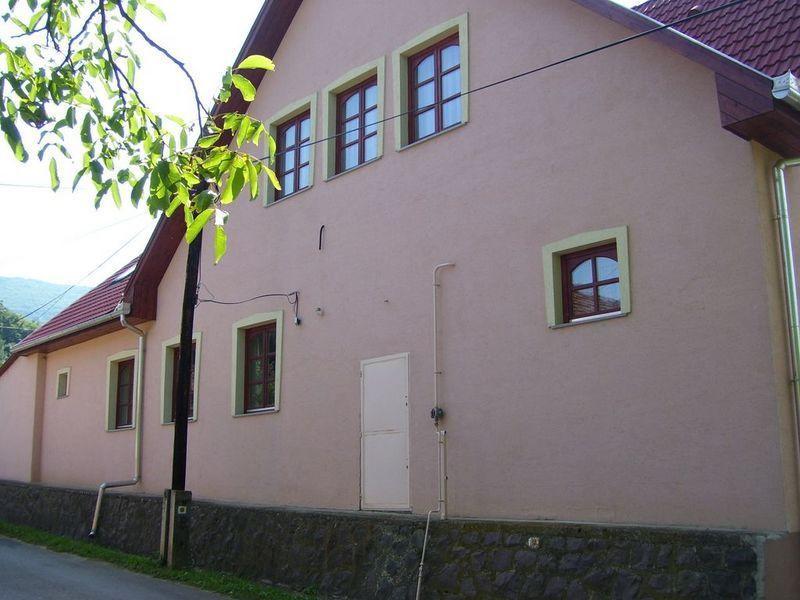 Hubertus Vendeghaz Hotel Parád Екстериор снимка